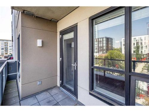 319-955 Mcpherson Road Ne, Calgary, AB - Outdoor With Balcony With Exterior