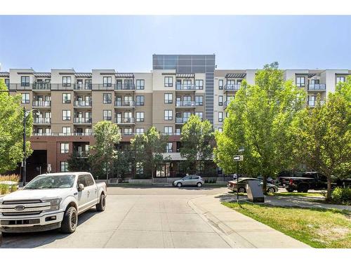 319-955 Mcpherson Road Ne, Calgary, AB - Outdoor With Balcony With Facade