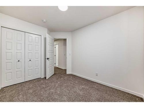 260 Belmont Way Sw, Calgary, AB - Indoor