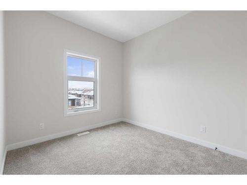 110-595 Mahogany Road Se, Calgary, AB - Indoor Photo Showing Other Room