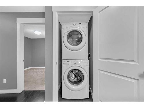 3203-240 Skyview Ranch Road Ne, Calgary, AB - Indoor Photo Showing Laundry Room