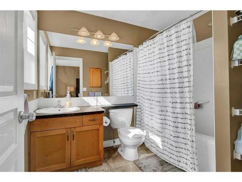 19 Tucker Circle, Okotoks, AB - Indoor Photo Showing Bathroom