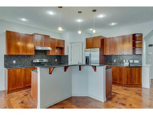 159 Cougarstone Court Sw, Calgary, AB - Indoor Photo Showing Kitchen