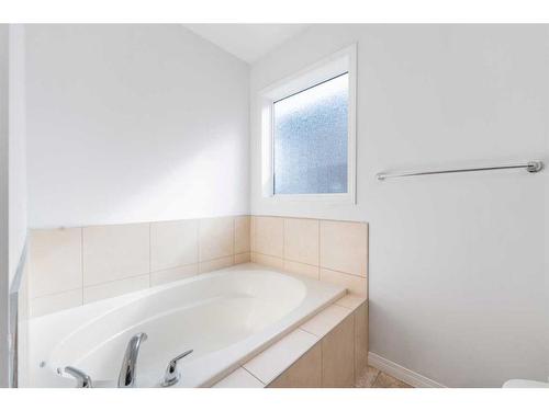 58 Sage Berry Way Nw, Calgary, AB - Indoor Photo Showing Bathroom