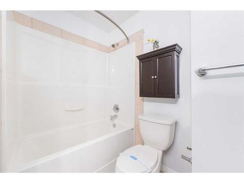 58 Sage Berry Way Nw, Calgary, AB - Indoor Photo Showing Bathroom