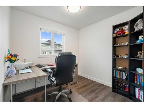 64 Heritage Lane, Cochrane, AB - Indoor Photo Showing Office