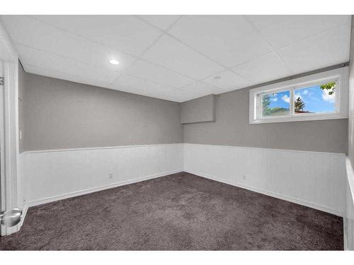 91 Emberdale Way Se, Airdrie, AB - Indoor Photo Showing Other Room