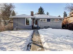 10 STANLEY Place SW Calgary, AB T2S 1B2