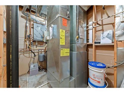 2109 22 Avenue, Didsbury, AB - Indoor Photo Showing Basement