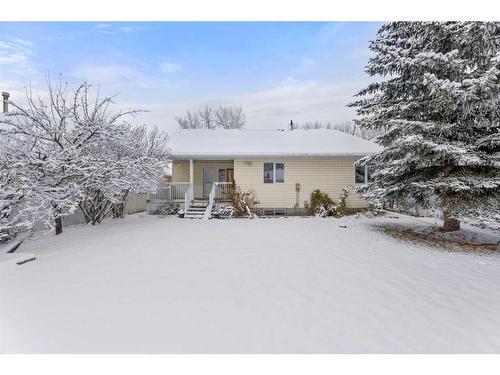 2109 22 Avenue, Didsbury, AB - Outdoor With Deck Patio Veranda