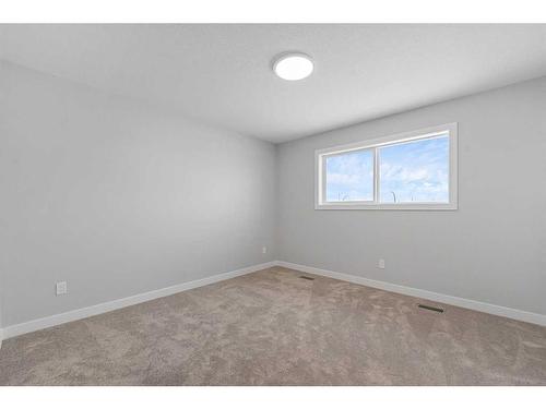 52 Ricardo Ranch Avenue Se, Calgary, AB - Indoor Photo Showing Other Room