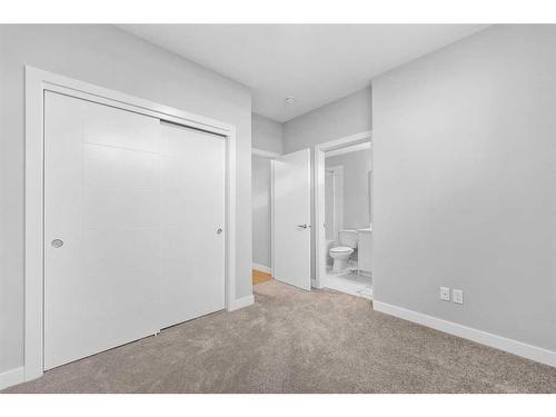 52 Ricardo Ranch Avenue Se, Calgary, AB - Indoor Photo Showing Other Room