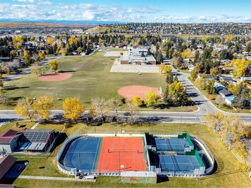 3511 42 Street Sw, Calgary, AB - Outdoor With View