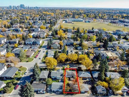 3511 42 Street Sw, Calgary, AB - Outdoor With View