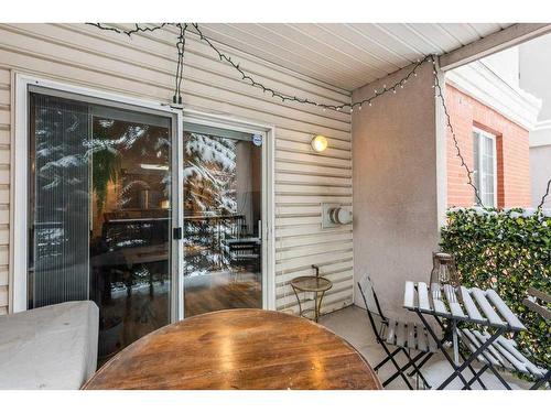 202-126 14 Avenue Sw, Calgary, AB -  Photo Showing Dining Room