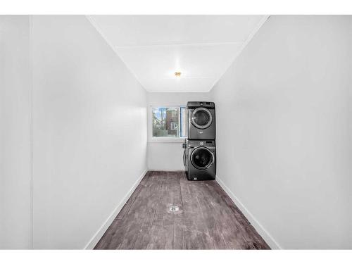 1022-18 Avenue Se, Calgary, AB - Indoor