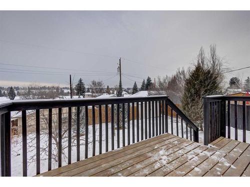 435 Queensland Road Se, Calgary, AB - Outdoor