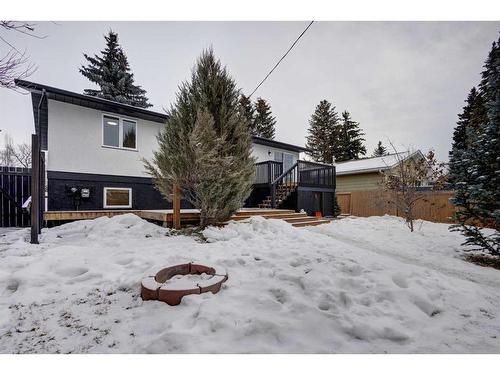 435 Queensland Road Se, Calgary, AB - Outdoor