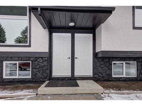 435 Queensland Road Se, Calgary, AB -  With Exterior