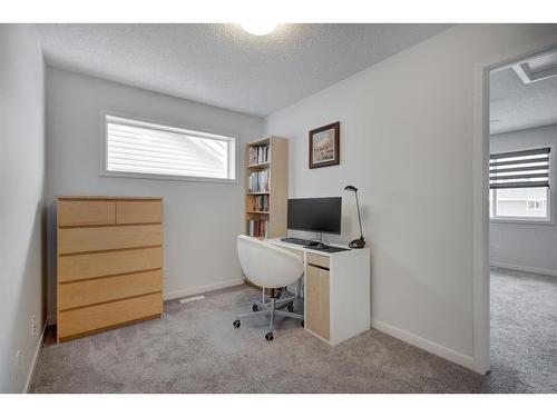 48 Auburn Meadows Boulevard Se, Calgary, AB - Indoor Photo Showing Office