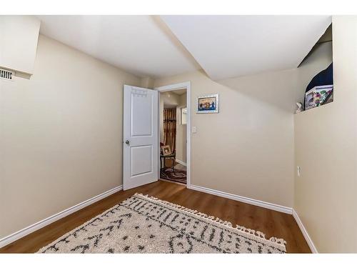 176 Laguna Close Ne, Calgary, AB - Indoor Photo Showing Other Room