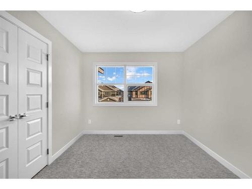 70 Sandpiper Bend, Chestermere, AB - Indoor Photo Showing Other Room