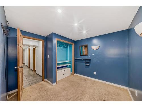 5919 4 Avenue Ne, Calgary, AB - Indoor Photo Showing Other Room