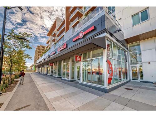 313-8445 Broadcast Avenue Sw, Calgary, AB - Outdoor