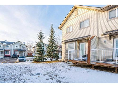 36-111 Tarawood Lane Ne, Calgary, AB - Outdoor With Deck Patio Veranda