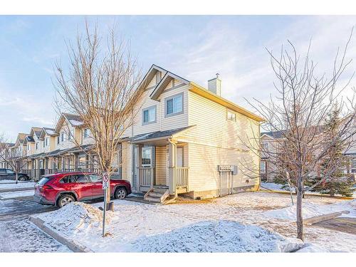 36-111 Tarawood Lane Ne, Calgary, AB - Outdoor