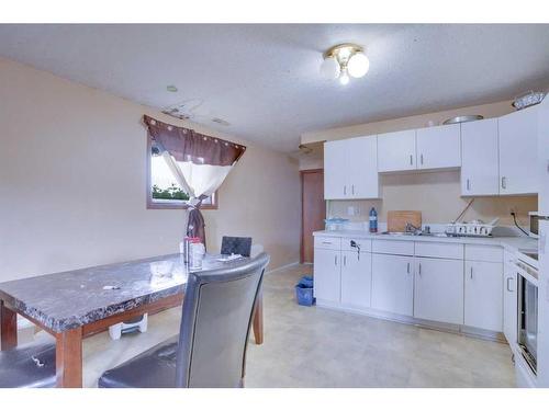 184 Upland Boulevard West, Brooks, AB - Indoor Photo Showing Kitchen