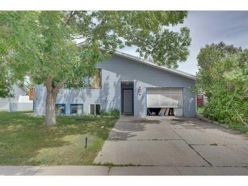 184 Upland Boulevard West, Brooks, AB - Outdoor