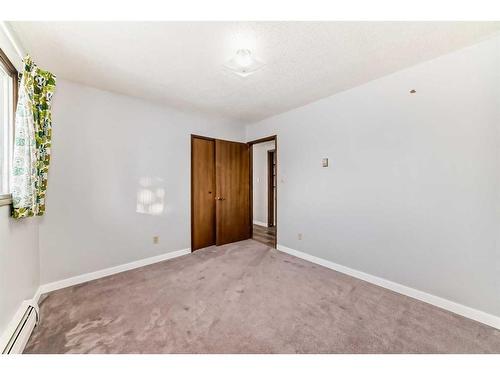 36 Anders Close, Red Deer, AB - Indoor Photo Showing Other Room