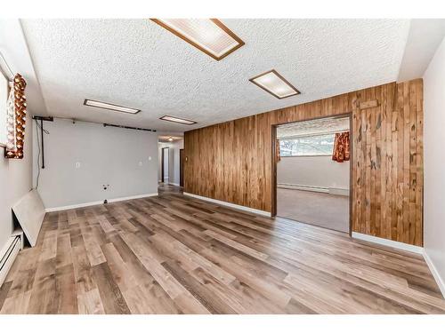 36 Anders Close, Red Deer, AB - Indoor Photo Showing Other Room