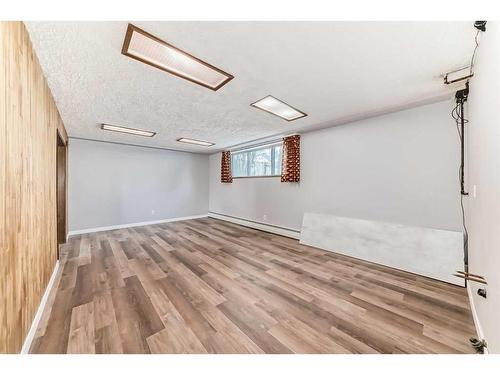 36 Anders Close, Red Deer, AB - Indoor Photo Showing Other Room