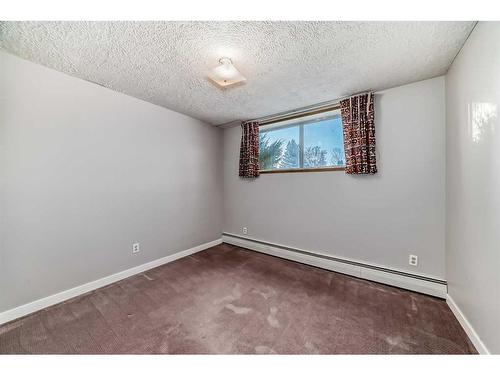 36 Anders Close, Red Deer, AB - Indoor Photo Showing Other Room