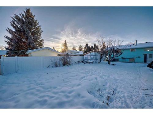 36 Anders Close, Red Deer, AB - Outdoor