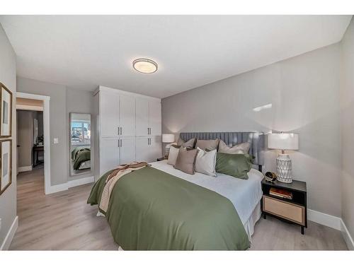 519 6 Street Ne, Calgary, AB - Indoor Photo Showing Bedroom