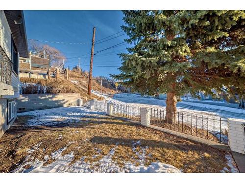 519 6 Street Ne, Calgary, AB - Outdoor With View