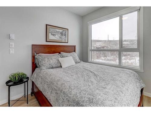 2109-42 Cranbrook Gardens Se, Calgary, AB - Indoor Photo Showing Bedroom