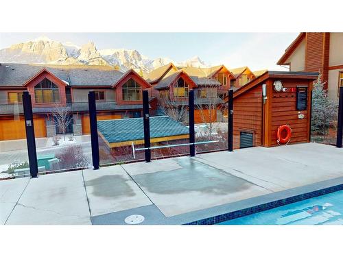 206-707 Spring Creek Drive Se, Canmore, AB - Outdoor With Facade