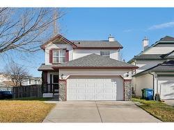 3 Bridlewood Green SW Calgary, AB T2Y 3L1