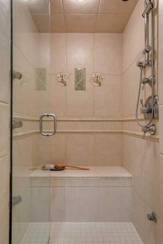 168 Stonepine Drive, Rural Rocky View County, AB - Indoor Photo Showing Bathroom