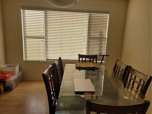 41 Saddlecrest Close, Calgary, AB - Indoor Photo Showing Dining Room