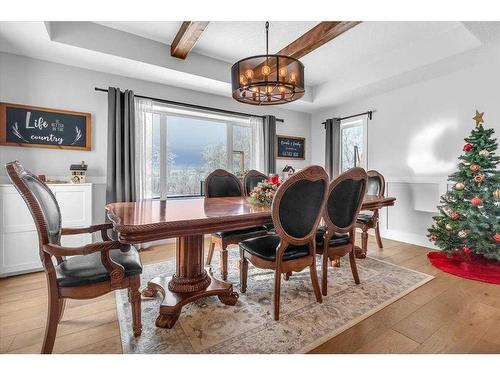 49 303 Avenue West, Rural Foothills County, AB - Indoor Photo Showing Dining Room