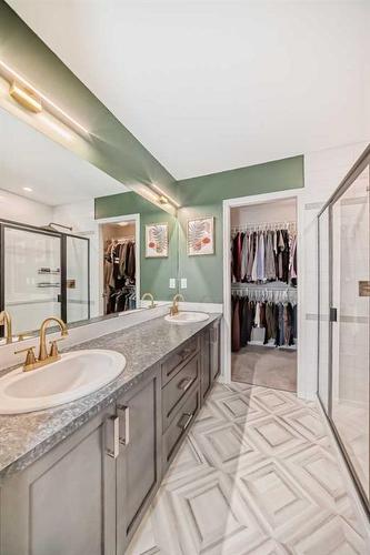 503-1086 Williamstown Boulevard Nw, Airdrie, AB - Indoor Photo Showing Bathroom