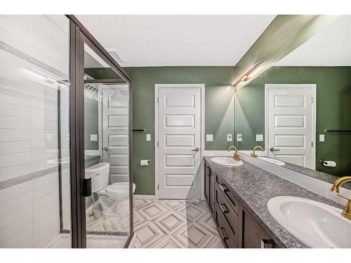 503-1086 Williamstown Boulevard Nw, Airdrie, AB - Indoor Photo Showing Bathroom