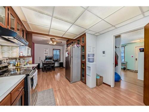 12804 108 Street Nw, Edmonton, AB - Indoor Photo Showing Kitchen