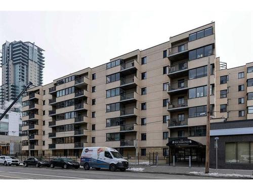 201-111 14 Avenue Se, Calgary, AB - Outdoor With Facade