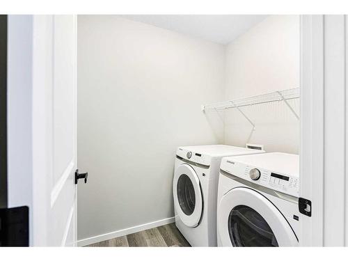 1362 148 Avenue Nw, Calgary, AB - Indoor Photo Showing Laundry Room